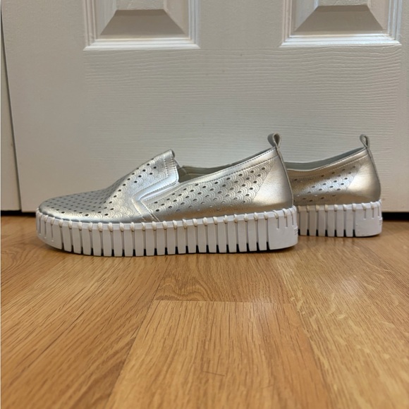 Isle Jacobsen Tulip Platform Slip On Platform Sneakers Size 41 (10) - Picture 6 of 11